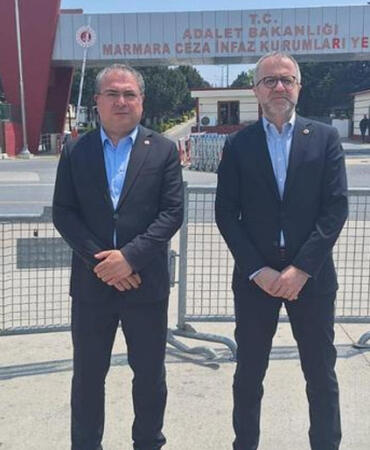 CHP’li Evrim Karakoz, Silivri’de Ekrem İmamoğlu’nu Ziyaret Etti