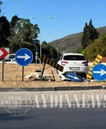 Söke’de korkutan kaza! Otomobil kavşağa çıktı