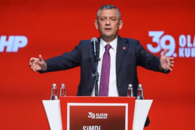 yeni-parti-hayal-mi-ozgur-ozele-beklemedigi-yerden-darbe