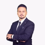 emrah-omer-cam