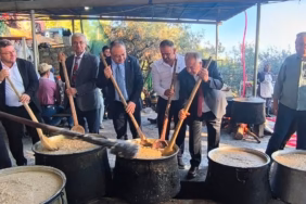 karacasuda-7-asirlik-gelenek-yasatiliyor-kazanlar-kaynadi-keskekler-dovuldu-2