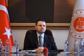 akin-gurlek-aa-2450864