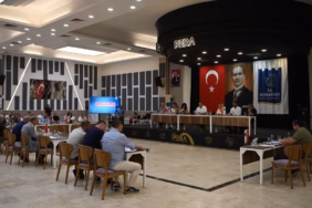 kusadasi-meclisi-toplandi-onemli-basliklar-masaya-yatirildi-4
