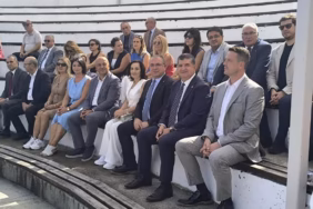 yeni-partili-belediye-baskanlarindan-ilk-toplanti-bilecikteki-bulusmaya-karakoz-da-katildi-2
